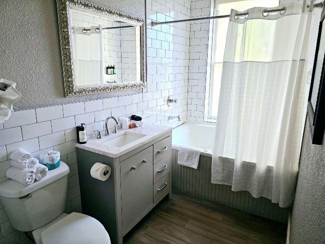 Spa Collection Room Photos